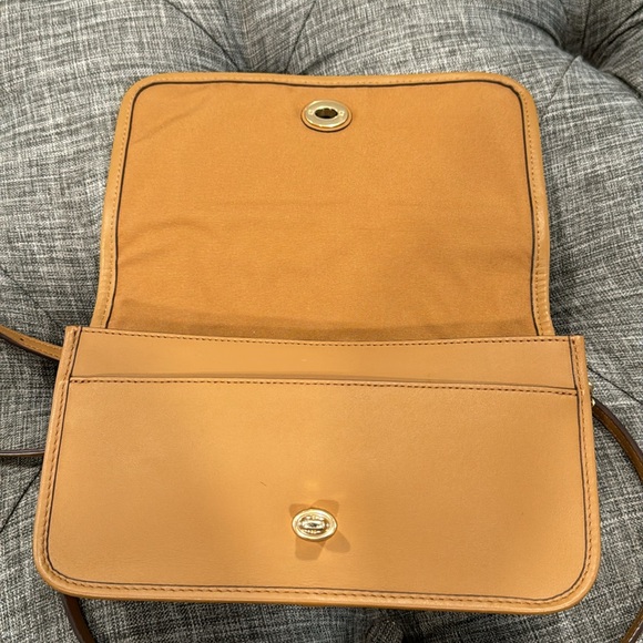 Coach Penny Leather Crossbody Bag EUC - Picture 10 of 17